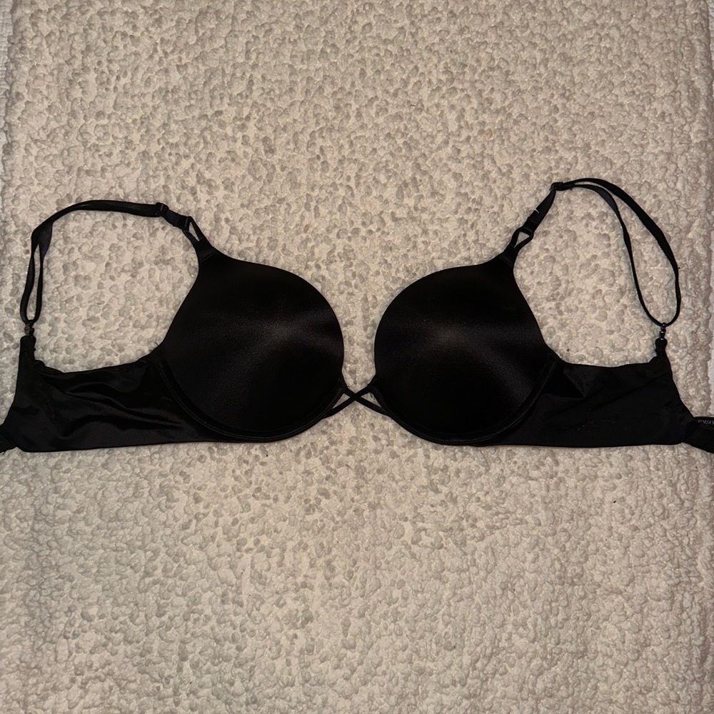Victoria’s Secret 32 C Bombshell Add-2-Cups Strap Push-Up Bra